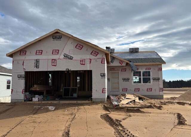 Property at 2521 Gray Wolf Way, Muskegon, MI 49444, 2 beds, 2 baths