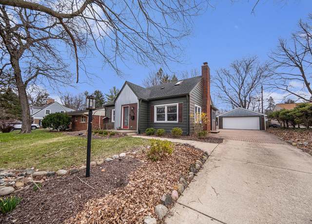 Property at 825 Hewett Dr, Ann Arbor, MI 48103, 3 beds, 3 baths
