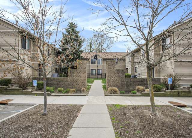 Property at 300 Briarcrest Dr #140, Ann Arbor, MI 48104, 2 beds, 2 baths