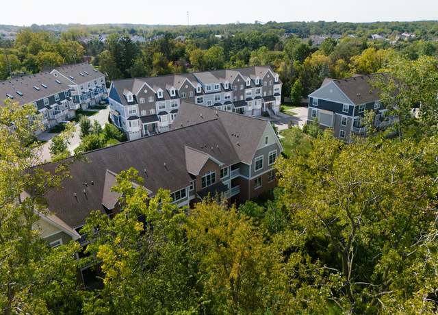 Property at 2583 W Towne St, Ann Arbor, MI 48103, 3 beds, 2.5 baths