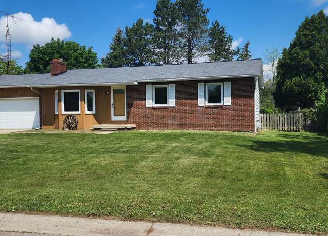 Property at 9272 Elaine Dr, Swartz Creek, MI 48473, 3 beds, 1.5 baths