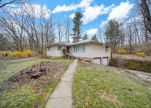 Property at 3840 Kibby Rd, Jackson, MI 49201, 4 beds, 2 baths