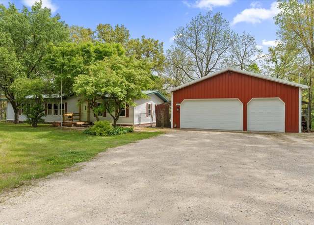 Property at 26481 Dutch Settlement St, Dowagiac, MI 49047, 3 beds, 2 baths