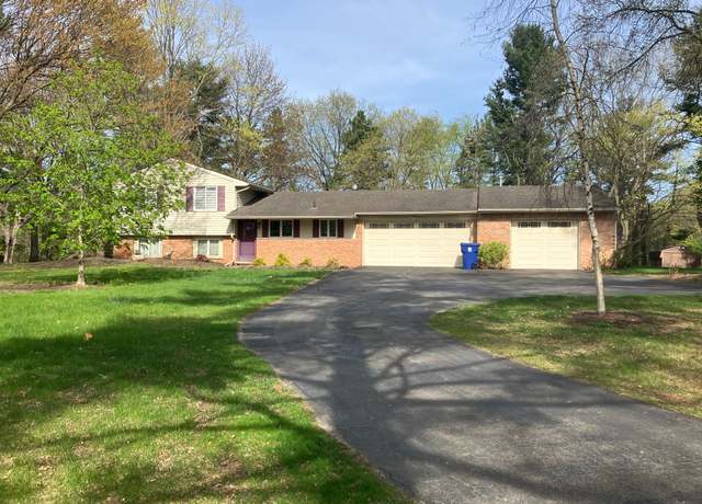Property at 3958 Napier Rd, Canton, MI 48187, 3 beds, 2 baths