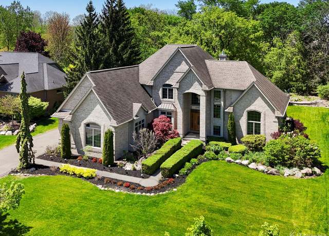 Property at 62887 Tournament Dr, Washington, MI 48094, 5 beds, 4.5 baths