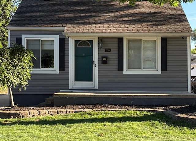 Property at 22504 California St, St Clair Shores, MI 48080, 3 beds, 1 bath