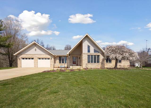 Property at 6030 Paw Paw Lake Rd, Coloma, MI 49038, 5 beds, 3.5 baths