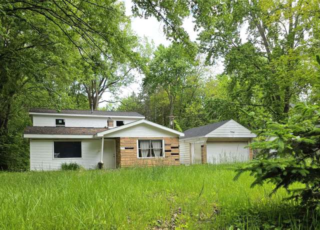 Property at 3416 Willard Rd, Birch Run, MI 48415, 5 beds, 2 baths