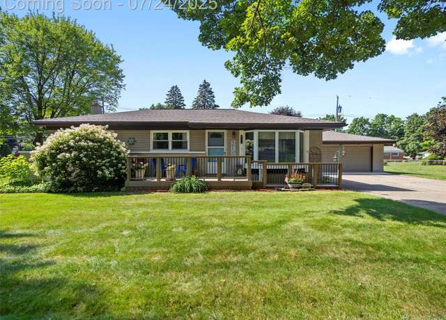 Property at 6773 Transparent Ave, Clarkston, MI 48346, 3 beds, 2 baths