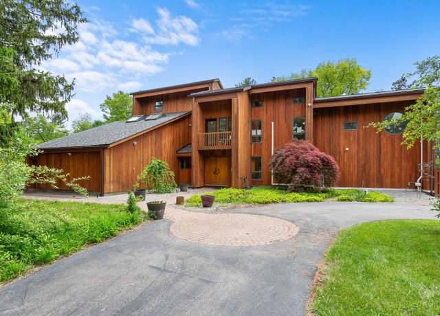 Property at 4340 E Huron River Dr, Ann Arbor, MI 48105, 6 beds, 4.5 baths