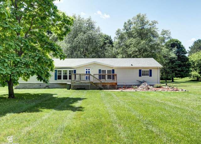 Property at 5901 Quain Rd Rd, Emmett, MI 48022, 3 beds, 2 baths