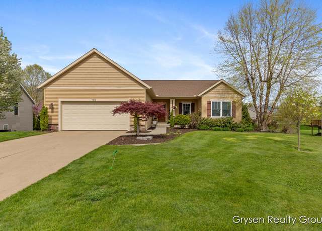 Property at 7513 Medinah Dr, Hudsonville, MI 49426, 4 beds, 3.5 baths