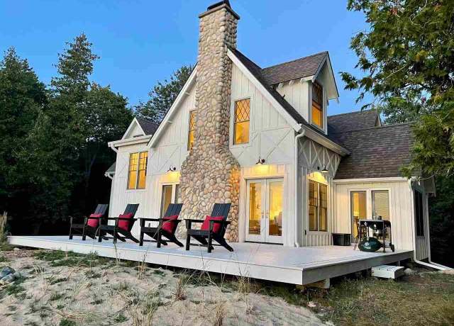 Property at 33171 Mrs Reddings Trl, Beaver Island, MI 49782, 4 beds, 3.5 baths