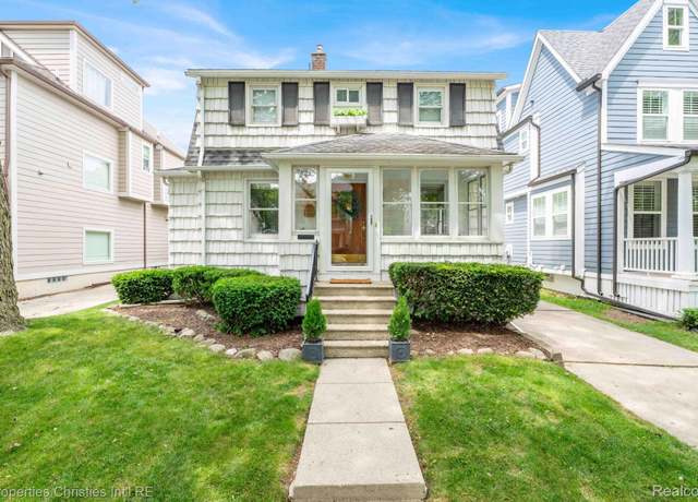Property at 1139 Emmons Ave, Birmingham, MI 48009, 2 beds, 1.5 baths
