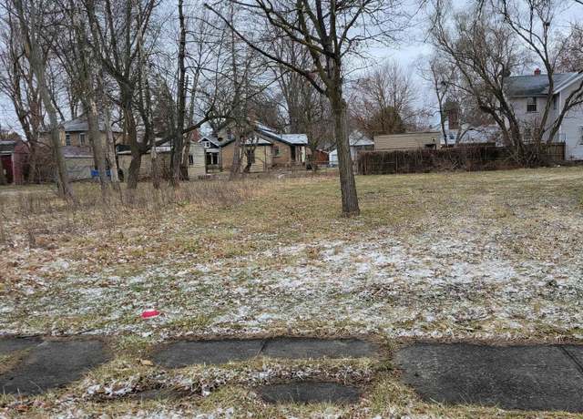Property at 1443 Greenwich St, Saginaw, MI 48602