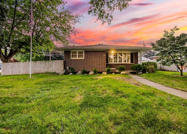 Property at 24620 Wood St, St Clair Shores, MI 48080, 3 beds, 2 baths