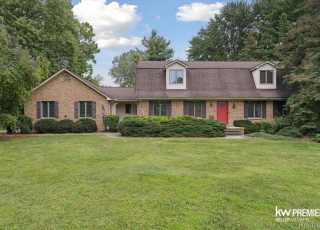 Property at 1751 Trafalgar Sq, Rochester Hills, MI 48309, 3 beds, 3.5 baths