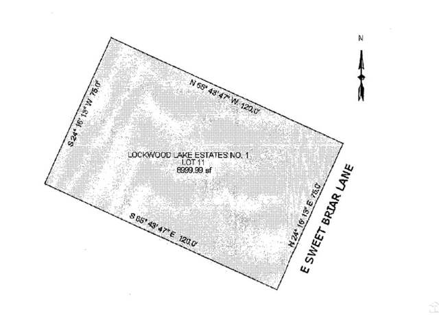 Property at 804 E Sweet Briar Dr, Monroe, MI 48161