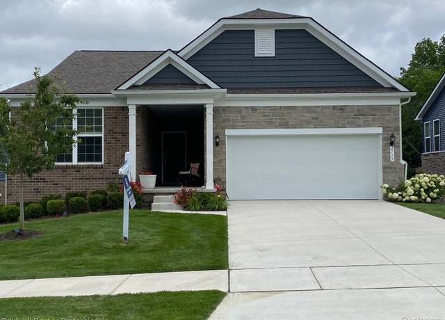Property at 4117 Avery Rd, Lake Orion, MI 48359, 4 beds, 3 baths