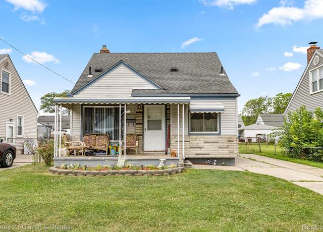 Property at 3844 14th St, Wyandotte, MI 48192, 3 beds, 1 bath
