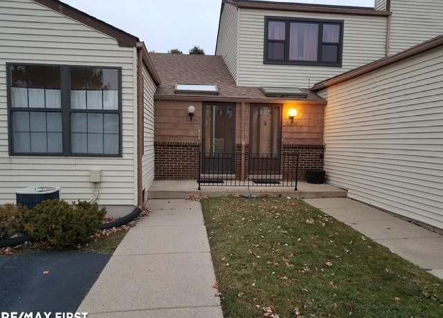 Property at 31670 Hoover Rd Ave, Warren, MI 48093, 3 beds, 2.5 baths