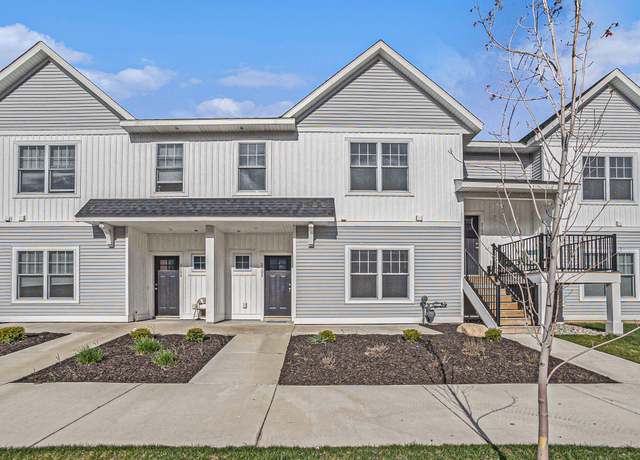 Property at 2102 Sherwood Ave, Holland, MI 49423, 4 beds, 2.5 baths