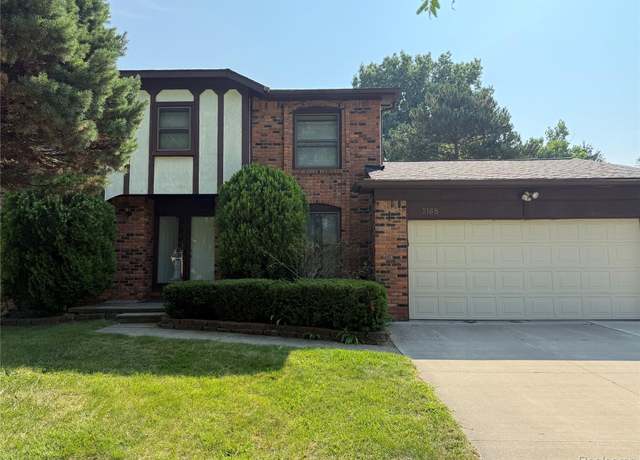 Property at 5168 Fedora Dr, Troy, MI 48085, 4 beds, 3.5 baths