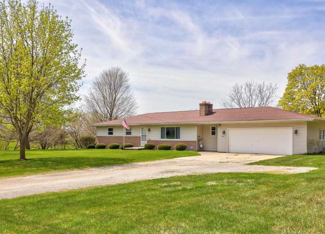 Property at 1107 N Block Rd, Blumfield Township, MI 48757, 3 beds, 2 baths