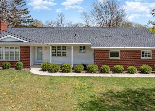 Property at 1356 Sheffield Dr, Saginaw, MI 48638, 3 beds, 2 baths