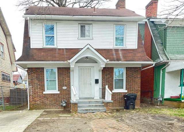 Property at 3297 Hazelwood St, Detroit, MI 48206, 3 beds, 1 bath