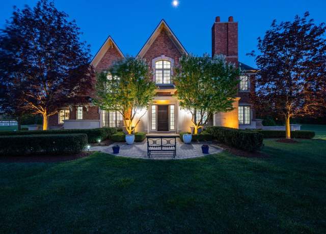 Property at 514 Chase Ln, Bloomfield Hills, MI 48304, 5 beds, 6 baths