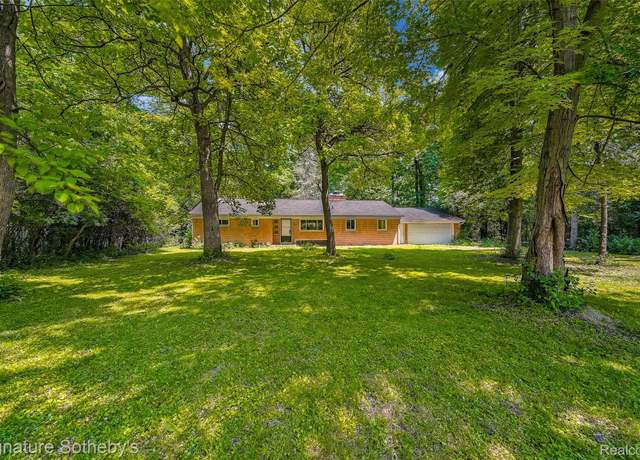 Property at 28492 Shadylane Dr, Farmington Hills, MI 48336, 3 beds, 1 bath