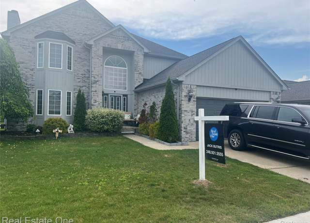 Property at 36339 Cecilia Dr, Sterling Heights, MI 48312, 3 beds, 3 baths