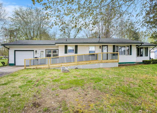 Property at 6524 Cooper St, Jackson, MI 49201, 3 beds, 1 bath