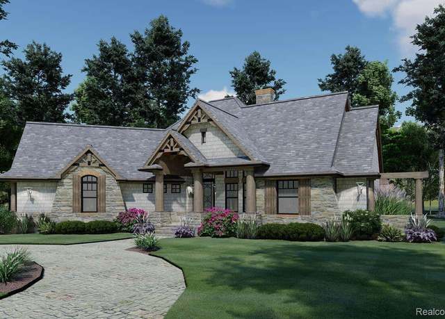 Property at 10 Verona Dr, Milford, MI 48381, 4 beds, 2.5 baths
