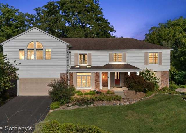 Property at 22601 Highbank Dr, Beverly Hills Village, MI 48025, 4 beds, 4.5 baths