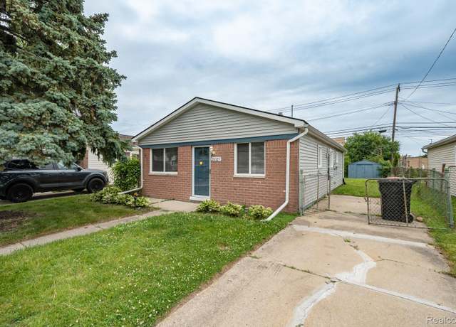 Property at 20327 Ellis St, Roseville, MI 48066, 3 beds, 1 bath