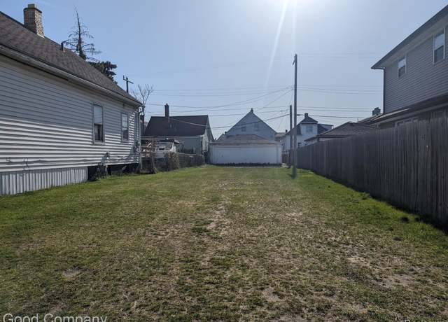 Property at 11453 Charest St, Hamtramck, MI 48212