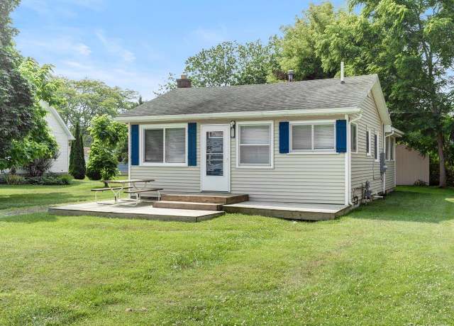 Property at 7334 Worth Rd, Lexington, MI 48450, 3 beds, 1 bath