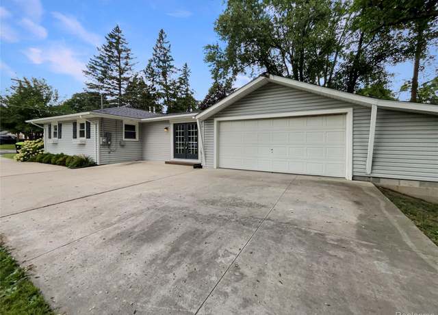 Property at 26018 Whipple St, Novi, MI 48375, 3 beds, 1.5 baths
