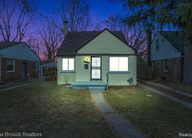 Property at 19712 Lahser Rd, Detroit, MI 48219, 3 beds, 1 bath