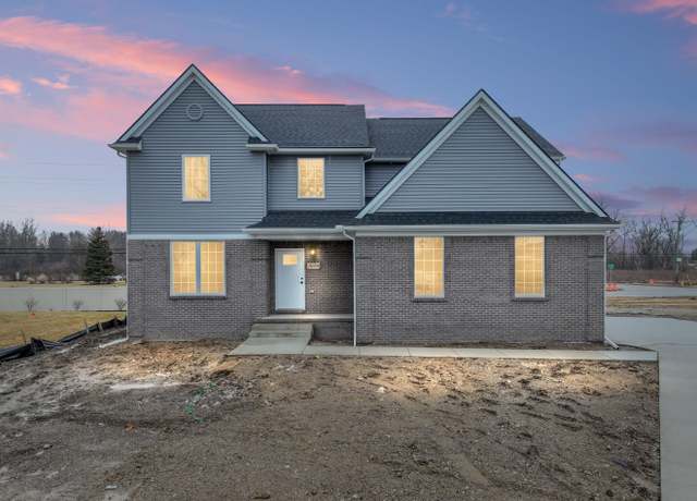 Property at 26328 Silver Creek Dr, Brownstown, MI 48134, 4 beds, 2.5 baths