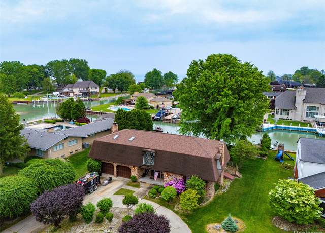 Property at 49748 Regatta St, Chesterfield, MI 48047, 3 beds, 3 baths