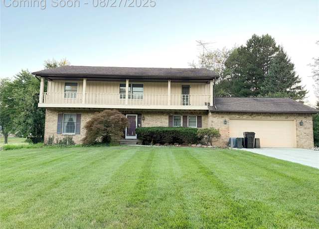 Property at 1307 Springborrow Dr, Flint, MI 48532, 4 beds, 2.5 baths
