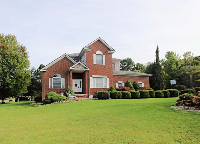 Property at 3171 Misty Morning Dr, Flushing Charter Township, MI 48433, 3 beds, 3 baths