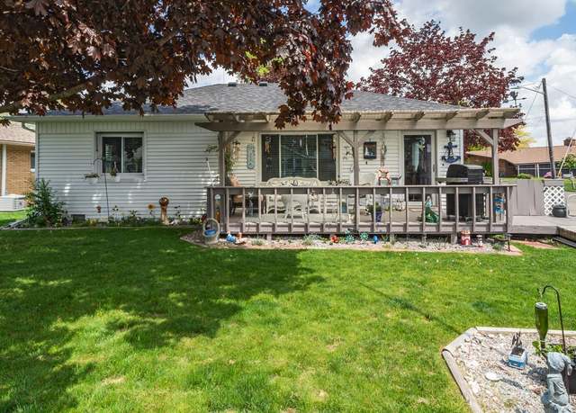 Property at 133 Loretta St, East China, MI 48054, 2 beds, 2 baths