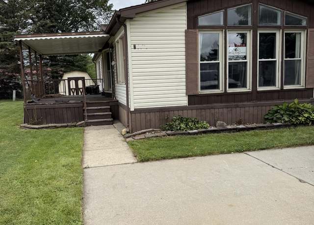 Property at 7 Bellwood Dr, Swartz Creek, MI 48473, 3 beds, 2 baths