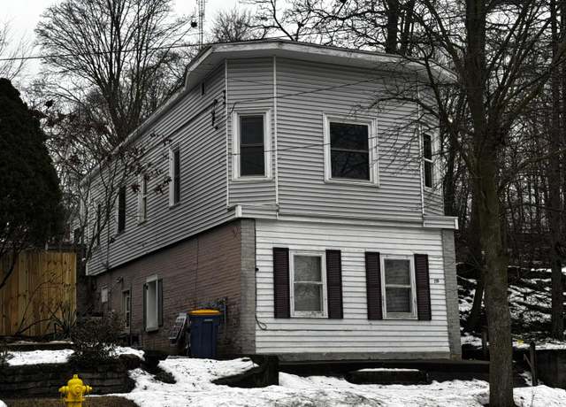 Property at 779 Coit Ave NE, Grand Rapids, MI 49503, 2 beds
