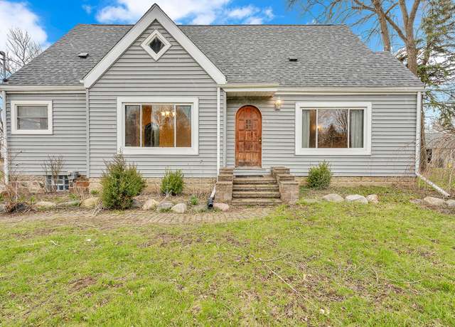 Property at 7055 E Atherton Rd, Davison, MI 48423, 3 beds, 3 baths