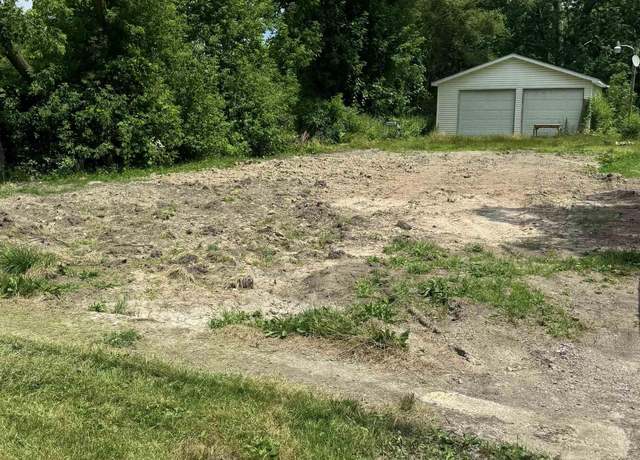 Property at 3086 Jackson St, Saginaw, MI 48604